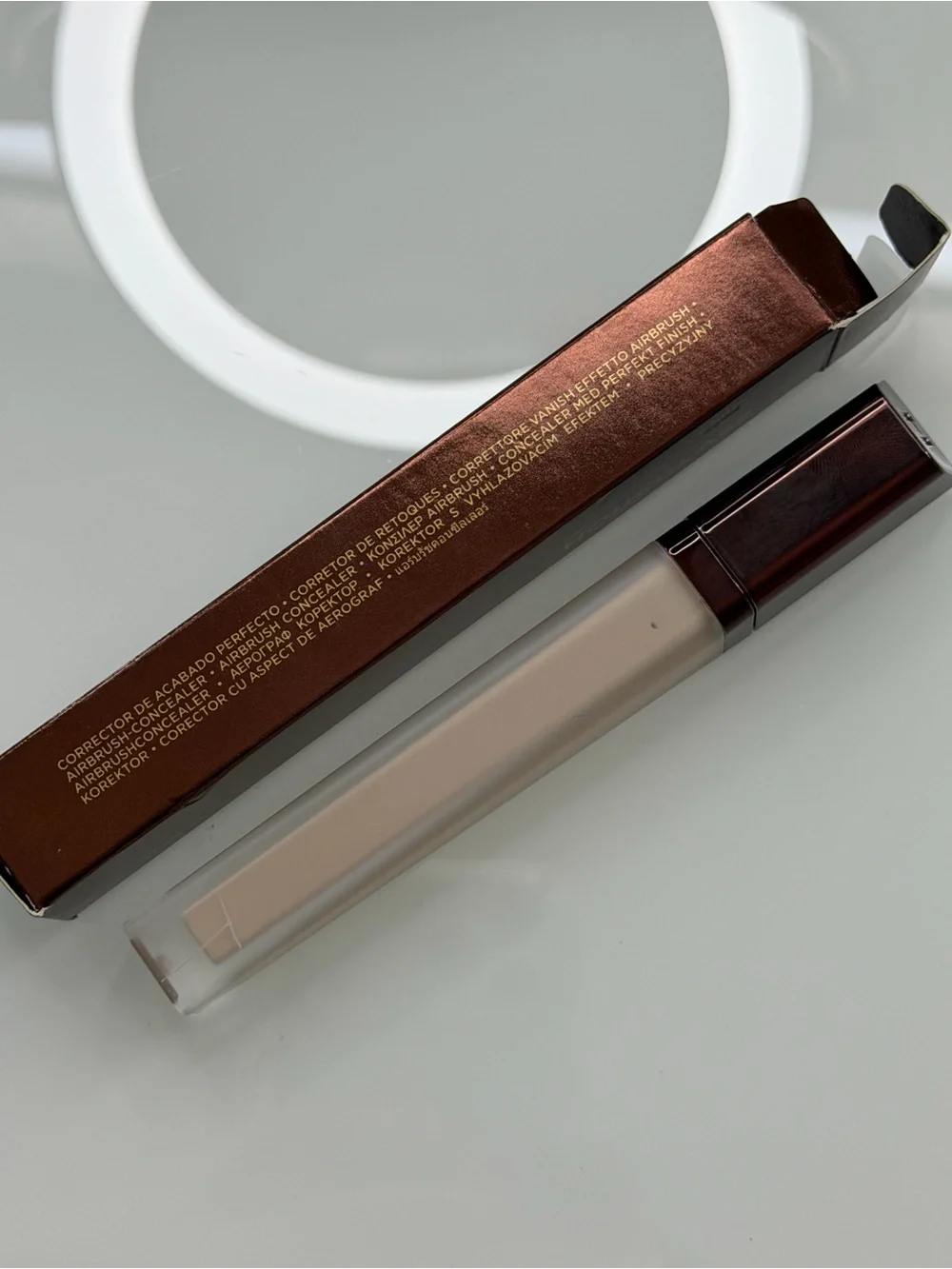 Hourglass Vanish Airbrush Concealer Birch